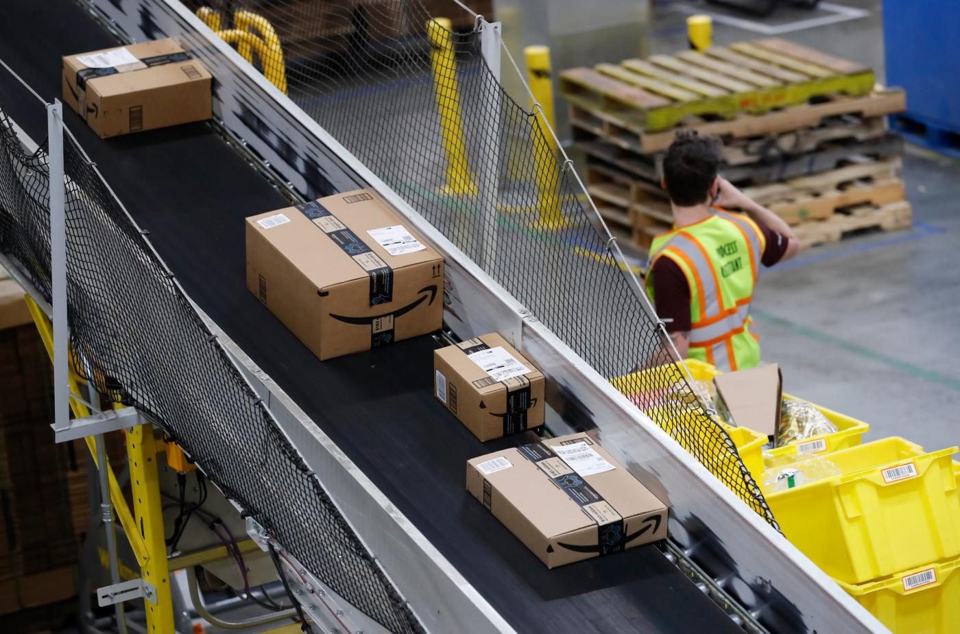 Amazon, servizio per farmaci da ricetta a prezzi scontati
