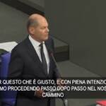 Ucraina, Scholz: “Germania invierà carri armati a Kiev”