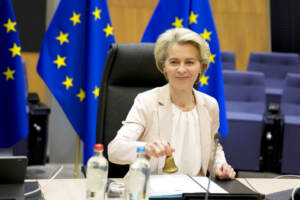 Migranti, von der Leyen: “Rafforzare frontiere con risorse Ue”