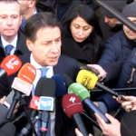 Ucraina, Conte: “Non siamo neutrali ma serve negoziato”