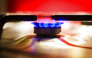 Gas, Giorgetti: “A febbraio -40% tariffe”
