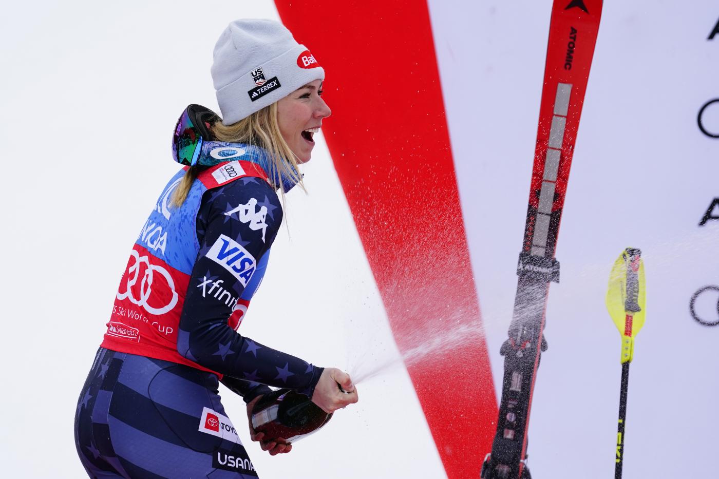 Sci, Shiffrin seconda in slalom: record rimandato