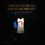 Lebron James, maglia Heat all’asta per 3,7 mld di dollari