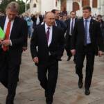 Ucraina, il Cremlino replica a Johnson: “Una menzogna le minacce di Putin”