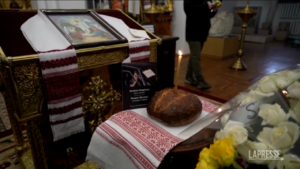 Ucraina, funerale di un volontario britannico