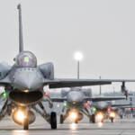 Ucraina, Polonia pronta a inviare caccia F-16