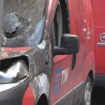 Milano, molotov su auto Polizia Locale