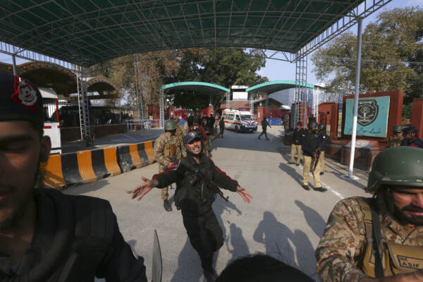 Pakistan Mosque Bombing