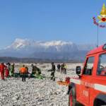 Pordenone, cade elicottero: un morto