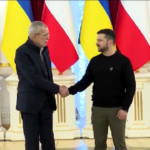 Ucraina, presidente austriaco visita Bucha