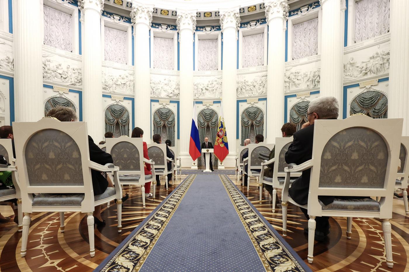 Ucraina, Medvedev: “Ci difenderemo anche con nucleare”