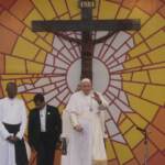 Papa in Africa contro corruzione