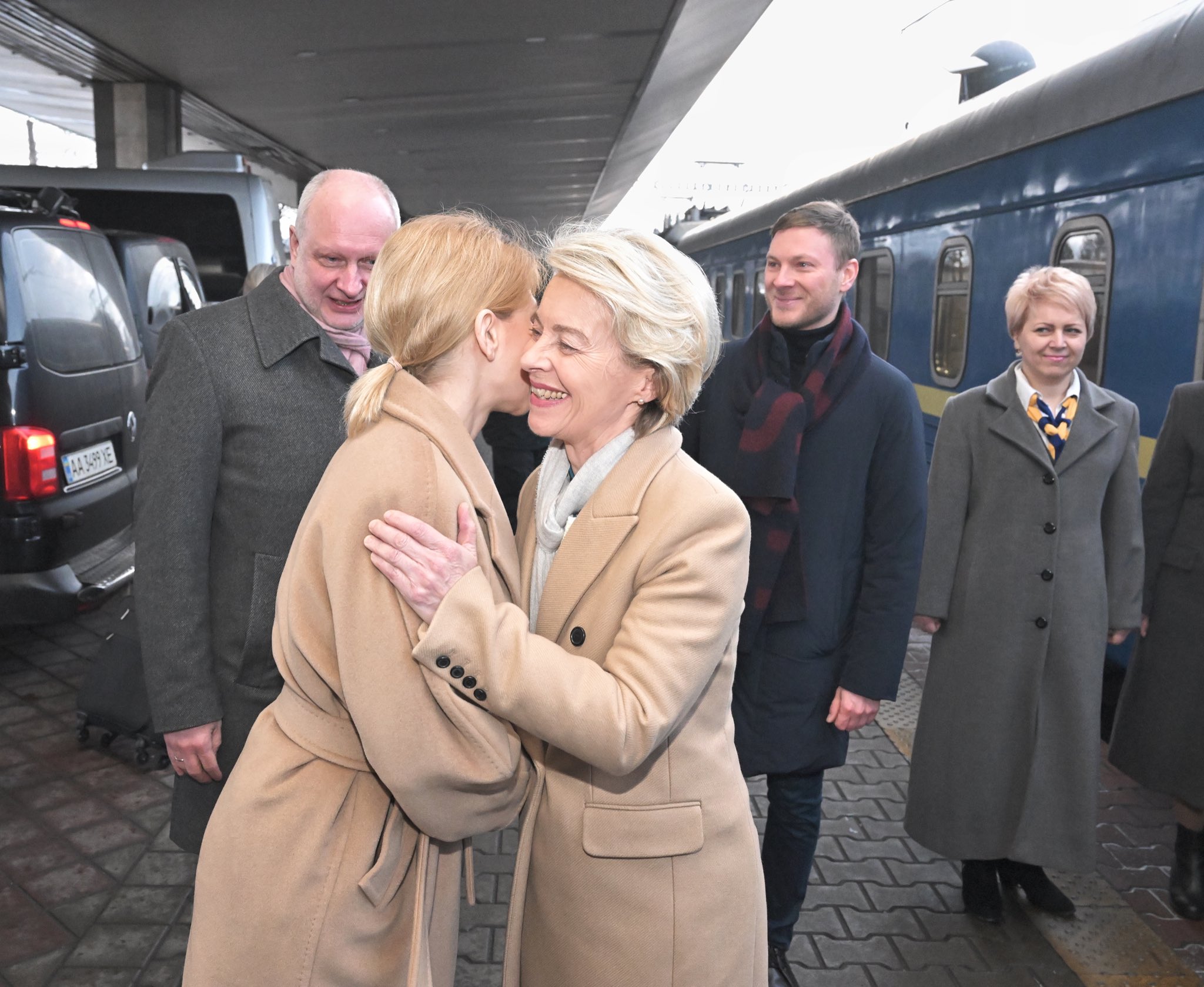 Ucraina, von der Leyen a Kiev