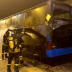 Genova, bus di tifosi genoani prende fuoco in A7