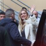 Sanremo, Amadeus: “Ferragni sola sul palco”