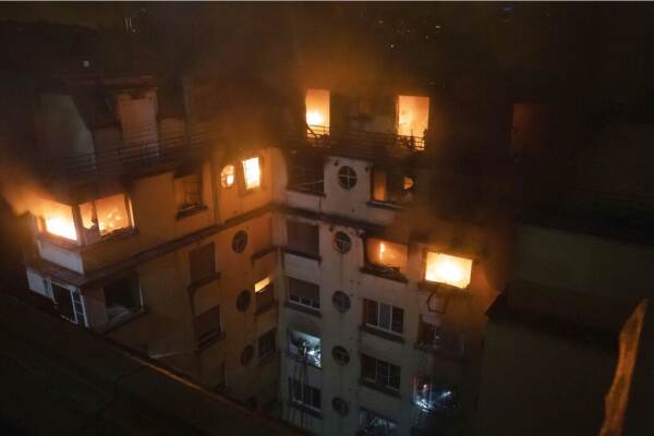 Francia, incendio in casa: morti 7 bimbi e madre
