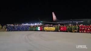 Turchia, il Messico invia team di soccorritori dopo il sisma