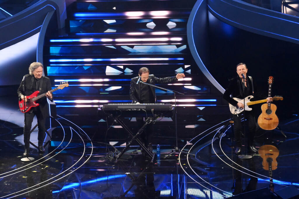 Galleria foto 'Sanremo, le foto della prima serata' - foto 24