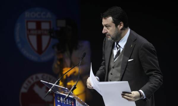 Sanremo, Salvini: “Costituzione non va difesa al Festival”