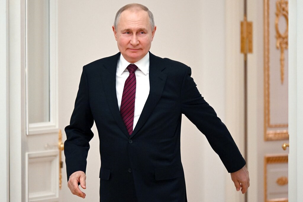 Ucraina, Putin: “Non abbiamo iniziato noi ostilità”