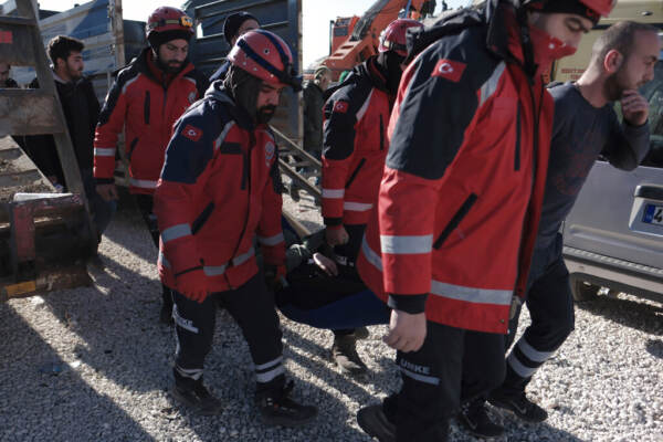 Terremoto Turchia e Siria, è un’ecatombe