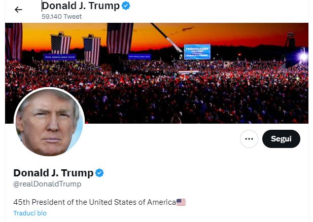 Trump, riattivati account Facebook e Twitter
