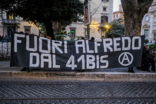 Roma - Manifestazione di solidarietà con l’anarchico Alfredo Cospito
