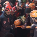 Terremoto Turchia, 16enne estratto vivo dalle macerie