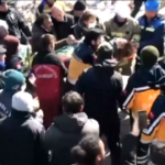 Terremoto Turchia, a Nurdagi famiglia estratta viva dalle macerie