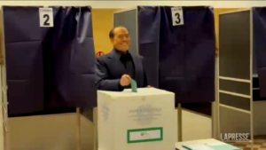 Lombardia, Berlusconi: “Ho votato per l’Inter”