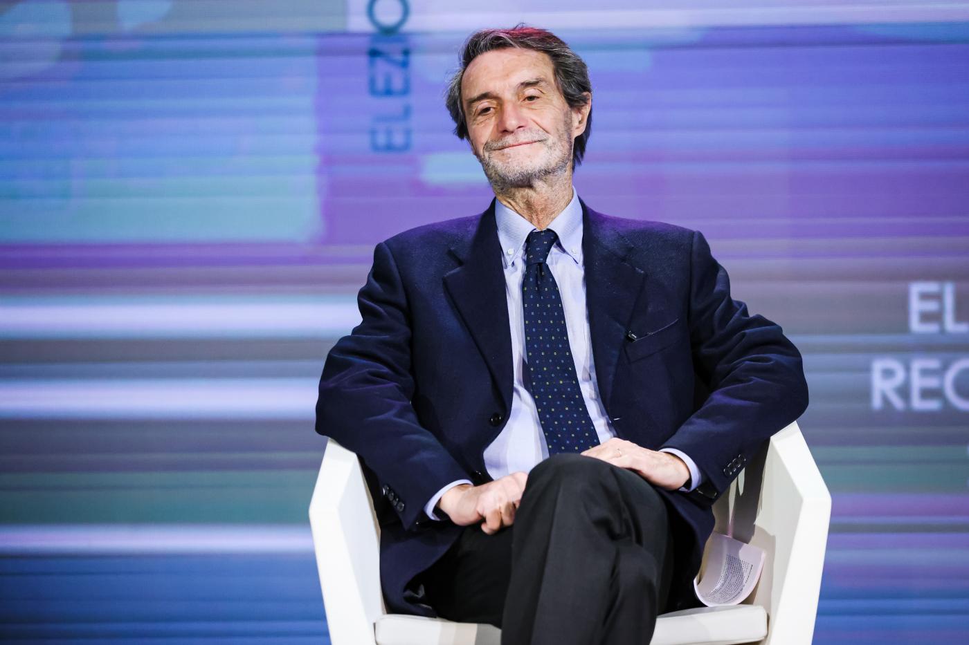 Lombardia, Fontana trionfa per il centrodestra