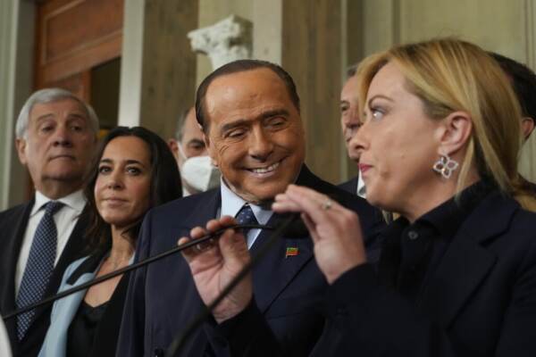 Ucraina, Berlusconi: “Da premier non avrei parlato con Zelensky”