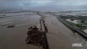 Nuova Zelanda, passaggio ciclone Gabrielle visto da drone