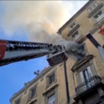 Napoli, incendio in appartamento: 3 evacuati