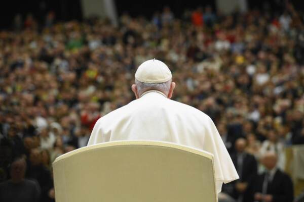 Papa Francesco, Don Banzato: “Non si dimette”