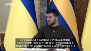 Ucraina, Zelensky: “Situazione più difficile a Bakhmut”