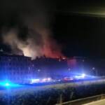 Genova, incendio divora edificio: 80 persone evacuate