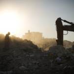 Turchia, ragazza salvata a 248 ore da terremoto