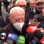 Camorra, De Luca: “Con demolizione bunker Zagaria cade simbolo negativo”