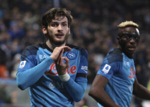 Calcio, Serie A: Napoli vince 3-1 a Verona