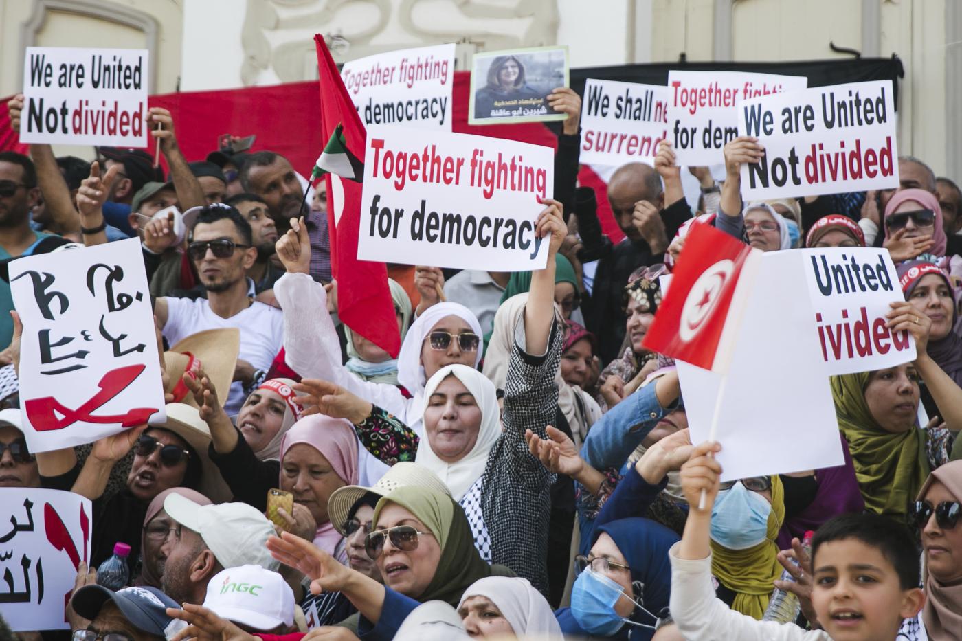 Tunisia, espulsa leader sindacati europei Tunisia, espulsa leader sindacati europei