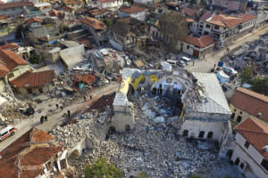 Turchia, morti e feriti dopo nuovo terremoto