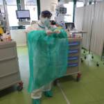 Covid, sale occupazione ospedali e calano intensive