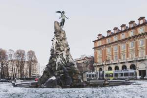 La prima grande città italiana ad essere imbiancata dalla neve è Torino