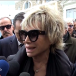 Maurizio Costanzo, Carmen Russo: “Ci ha lasciato grande eredità”