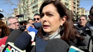 Migranti, Boldrini a Crotone: “Governo non ha strategia”