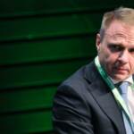 Migranti, Lollobrigida: “Lavoriamo per 500mila ingressi legali”