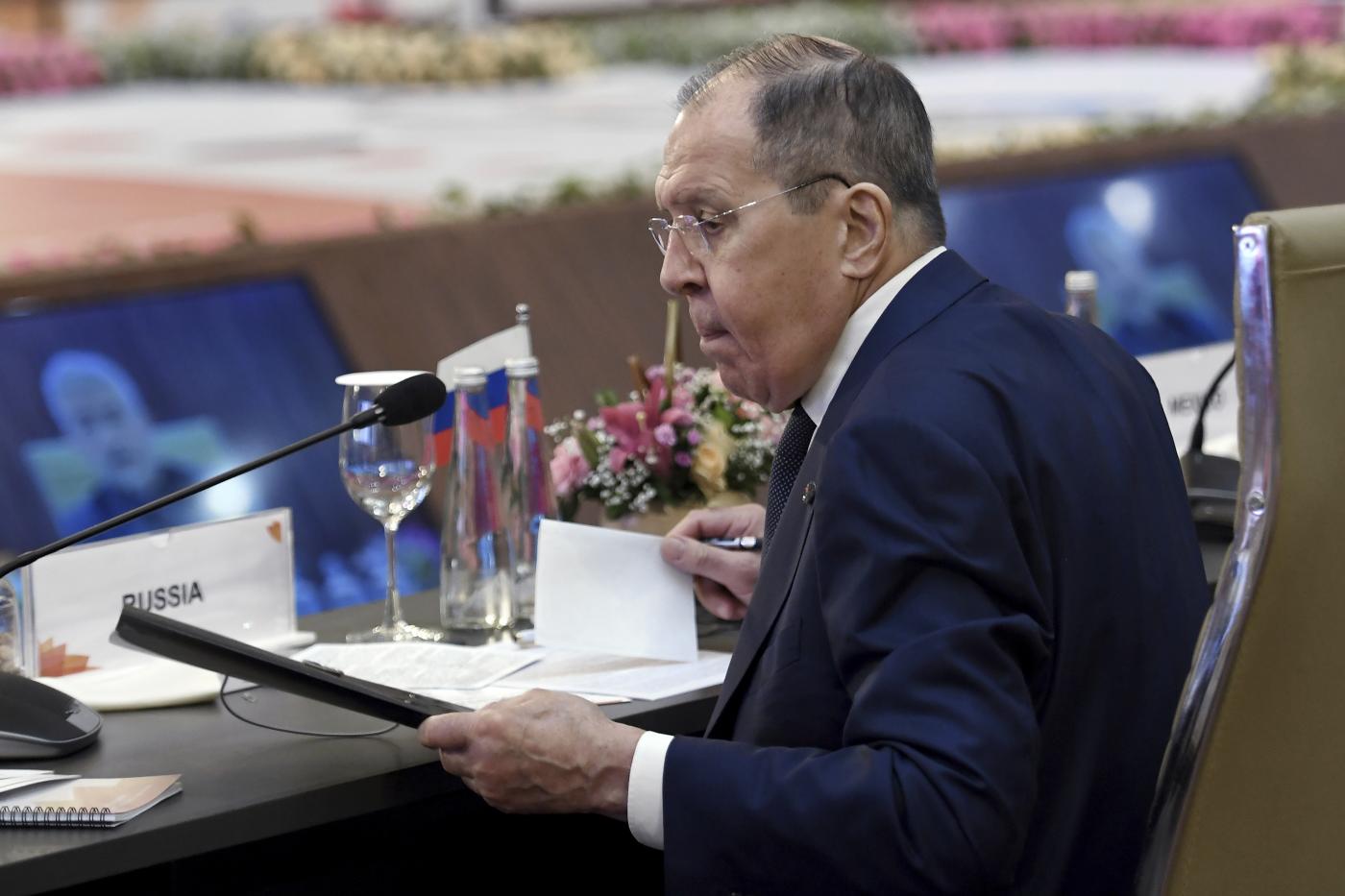Ucraina, Lavrov accusa Kiev per la guerra