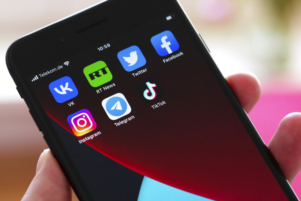 Social, chi sono i leader mondiali con più follower Social, chi sono i leader mondiali con più follower