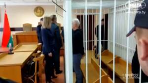 Bielorussia, condannato a 10 anni Bialiatski, premio Nobel Pace